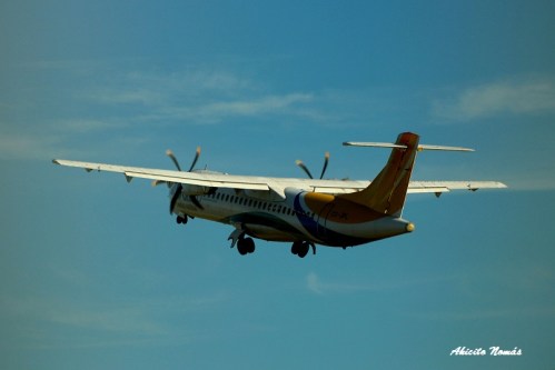 ATR42 BQB despegando