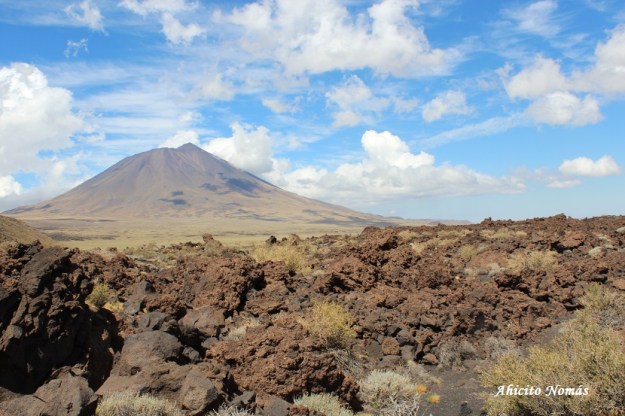 16- Payun Matru al fondo