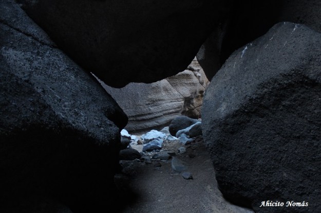 Huecos del volcan