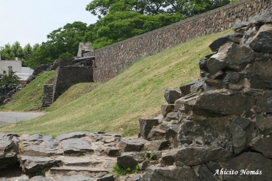 Muralla con cañones