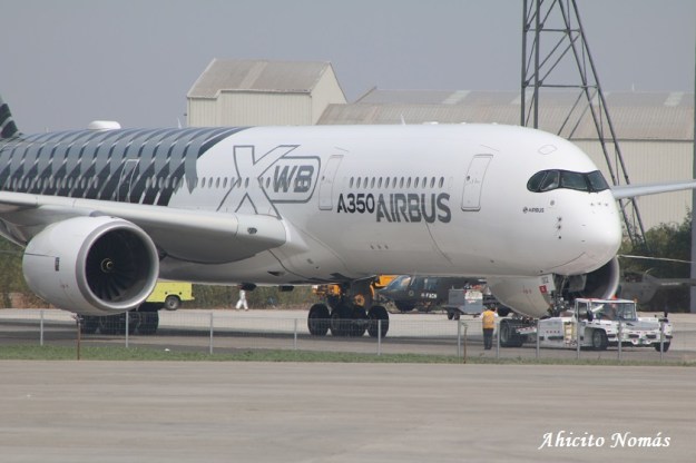 4 - Comienzan a remolcarlo