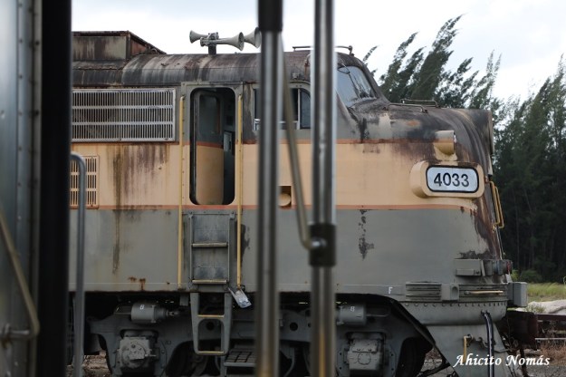 Locomotora 4033 desde vagon