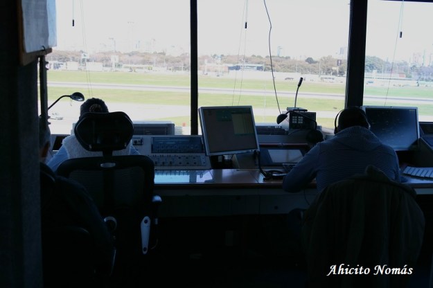 Controladores trabajando