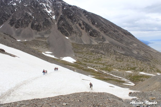 caminando-sobre-la-nieve